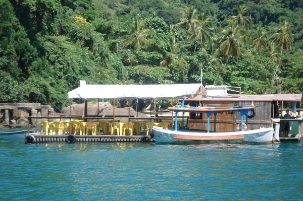 Floating bar on Ilha grande