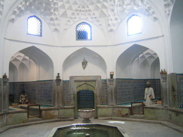 Ganj Ali Khan Bath Museum