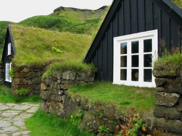 Hobbit houses!!!