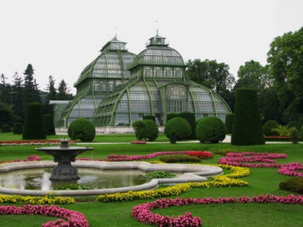 Palm House and gardens