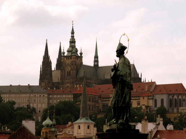 Statue and Prague Castle