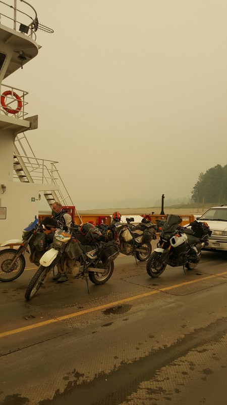 Bikes & smoke on Fauquier Ferry