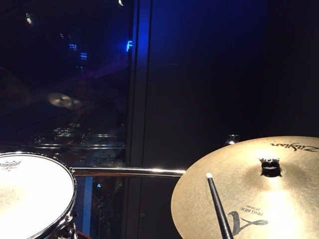 Can you see my reflection. I am playing the Drums