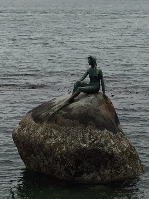 Statue in Vancouver's Stanley Park Surf