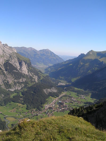 Looking down the valley from Jegertosse
