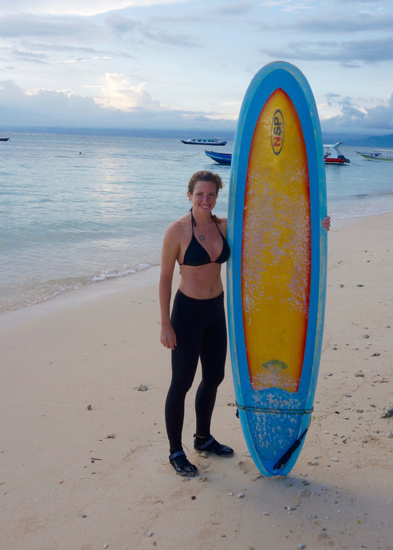 Learning to surf in Nusa Lembongan