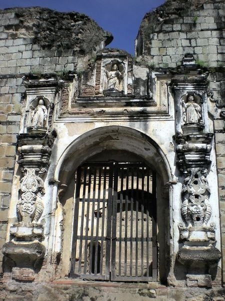 Antigua - Another Ruined Church