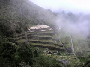 Puyupatmarca ruins - misty