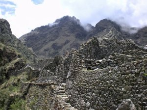 Sayacmarca ruins - mountain tops