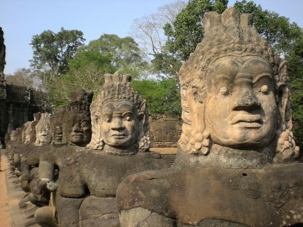 Angkor Thom Entrance: Warrior Guard