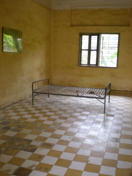Tuol Sleng - Interogation Room
