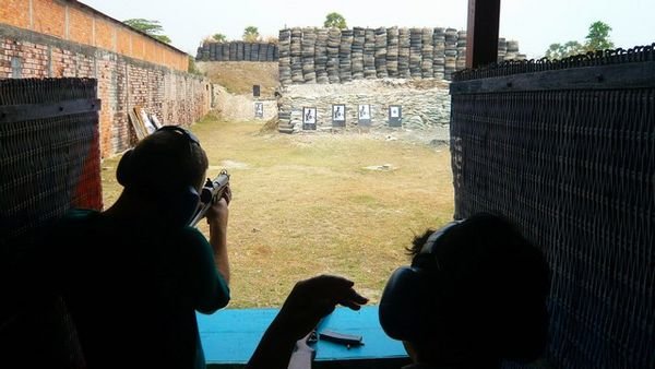Shooting Range - Shooting From The Hip