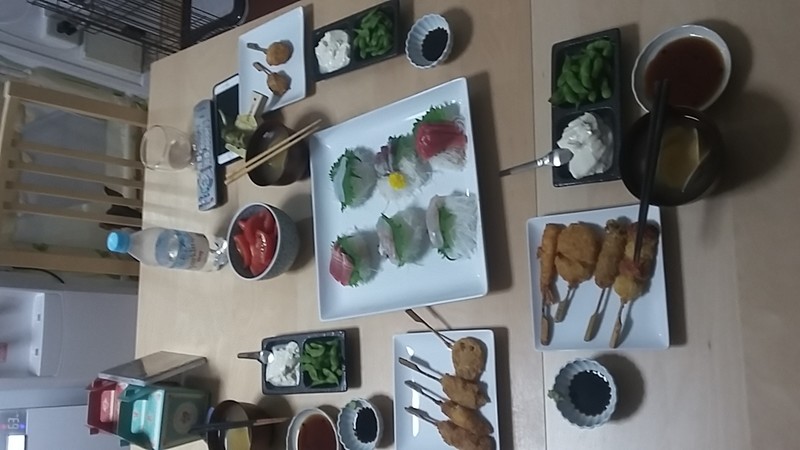 Die ersten Gänge unseres Tokyo Abendmahls