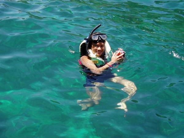 Ma Ya Bay: Snorkeling