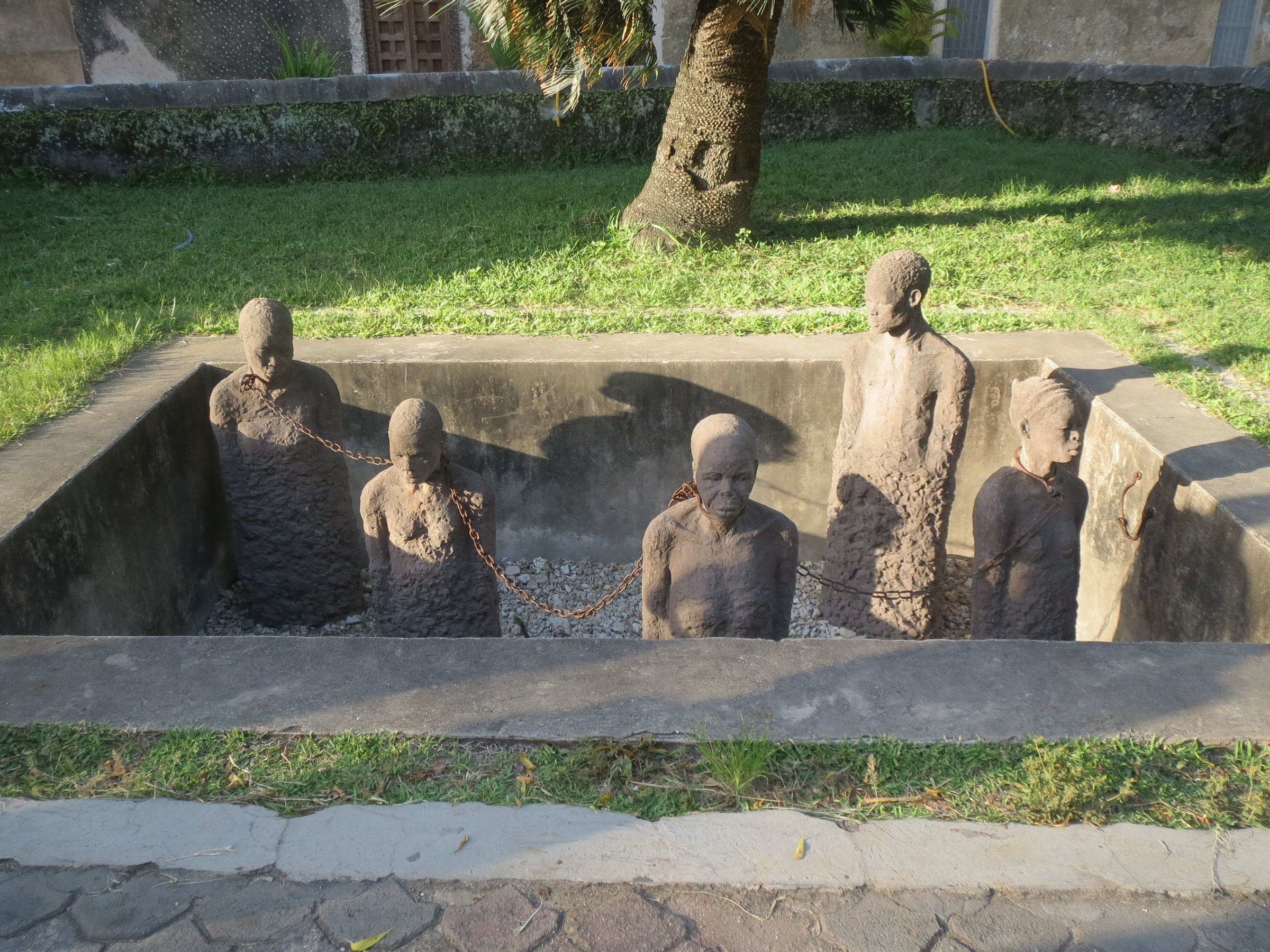 slave trade memorial | Photo