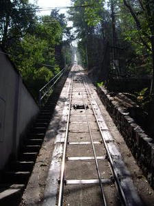 The tracks up to the Cerro San Cristobal