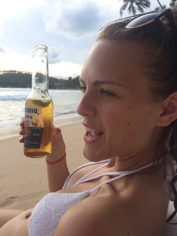 Enjoying beers on the beach 