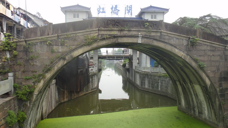 Another pretty bridge over another river