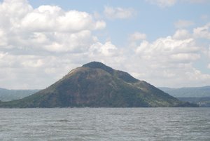 Taal Lake and Volcano (37)
