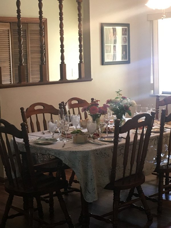 Table ready for guests