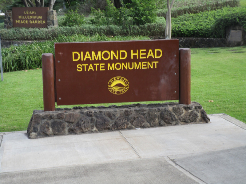 Diamond Head park entrance