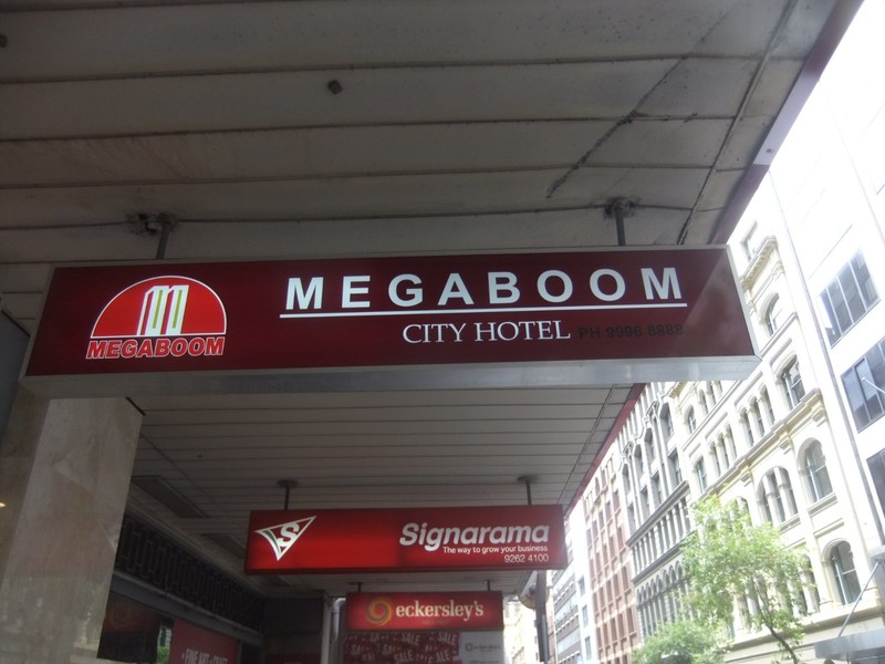 Megaboom Hotel, Sydney