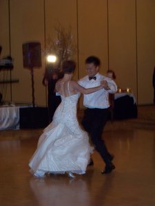 Julie and Steve's first dance