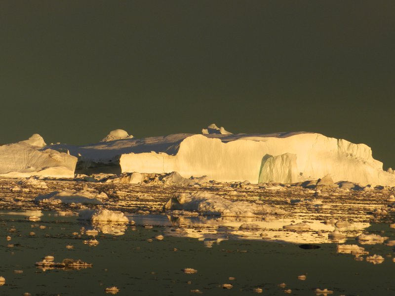 Evening Sun Icebergs - About 1100pm