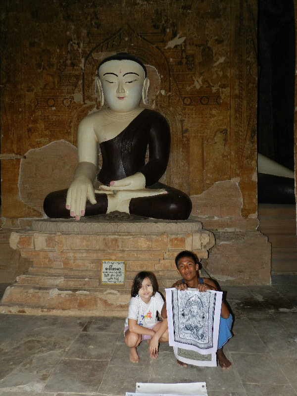 Me and the artist at Thambula Pahto