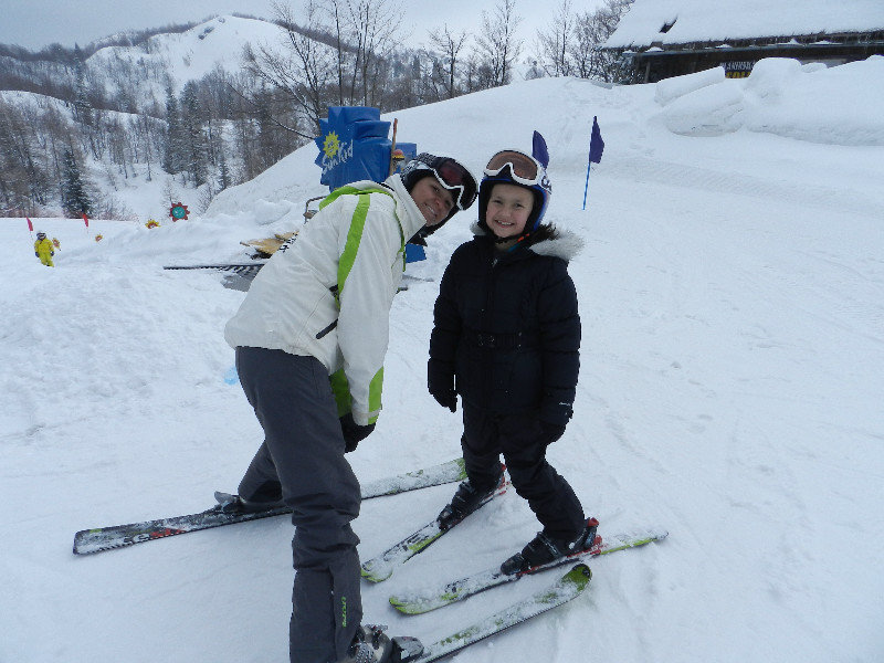 Me and My Ski Instructor, Simone