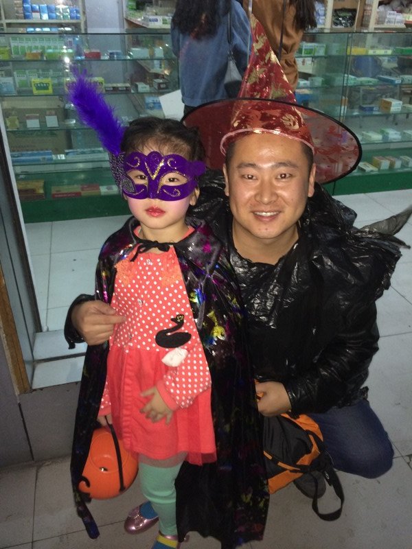 Michael and his daughter in Halloween dress