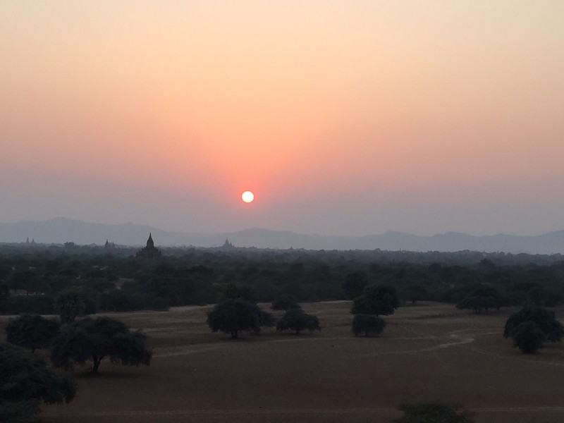 Sun set over the plains of Bagan
