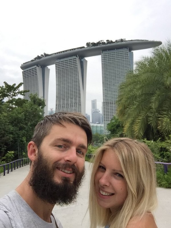 Selfie with the Marina Bay Sands hotel