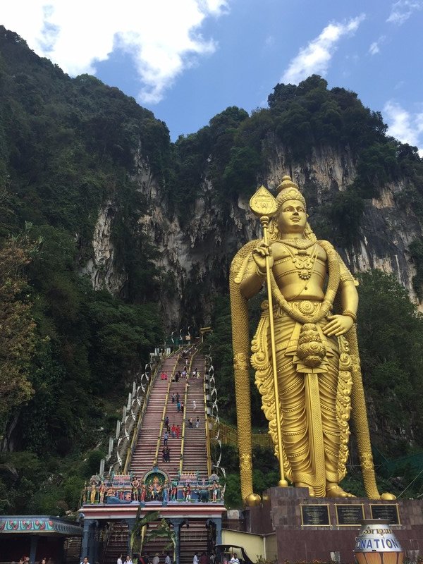 Massive statue and steps to Batu Caves