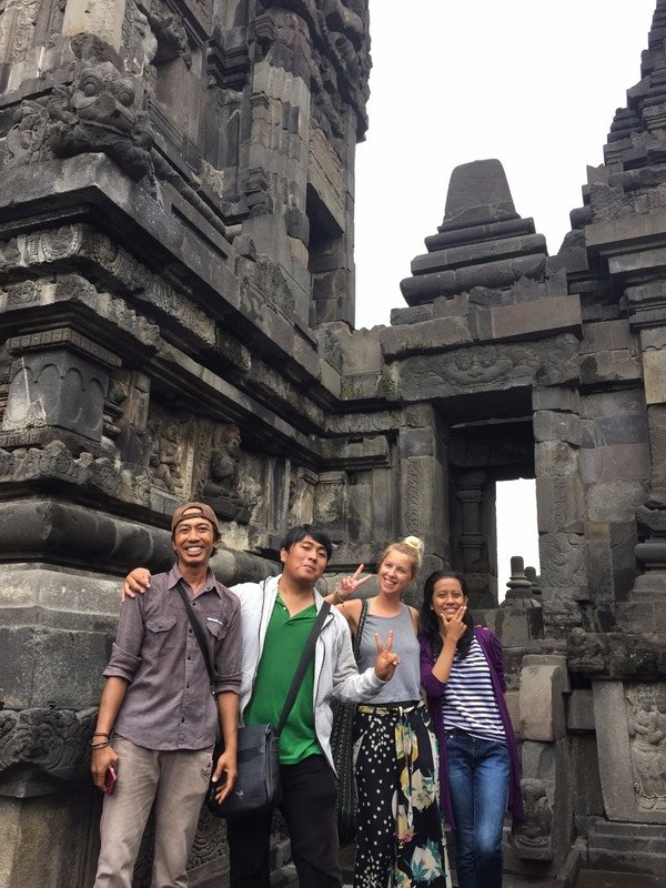Making friends at Prambanan temple 