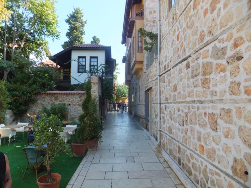 THe narroww streets and Alleys of old Antalya