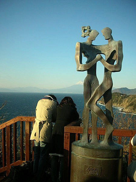 Lovers at lovers point