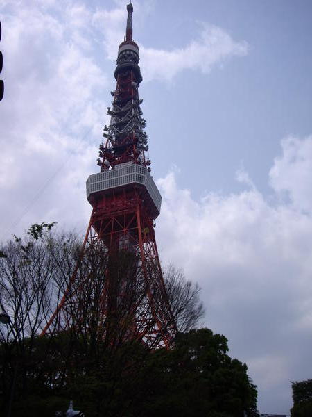 Tokyo Tower, not great on the eyes