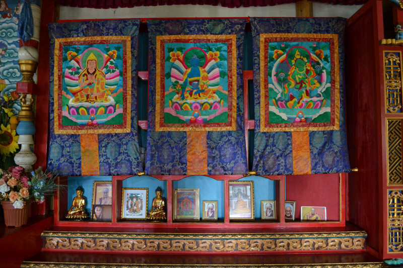 Inside Ariyabal Temple