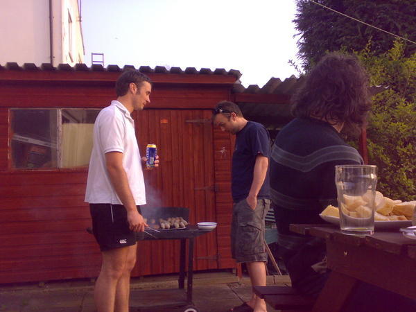 How many Kiwis does it take to operate a BBQ?