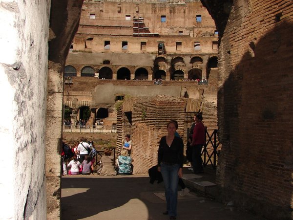 Roma (38) Inside the Colosseo