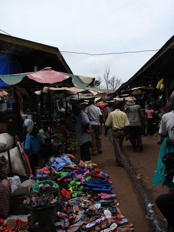 Kampala (08) St. Balikuddembe Market