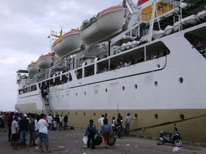 Ship from Bali to Flores