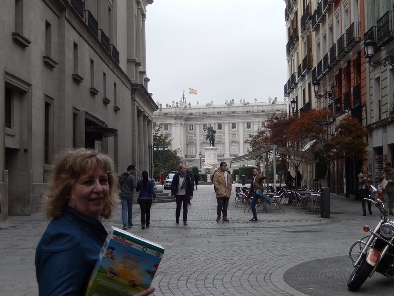 Portrait with cornflakes and Palacio Real