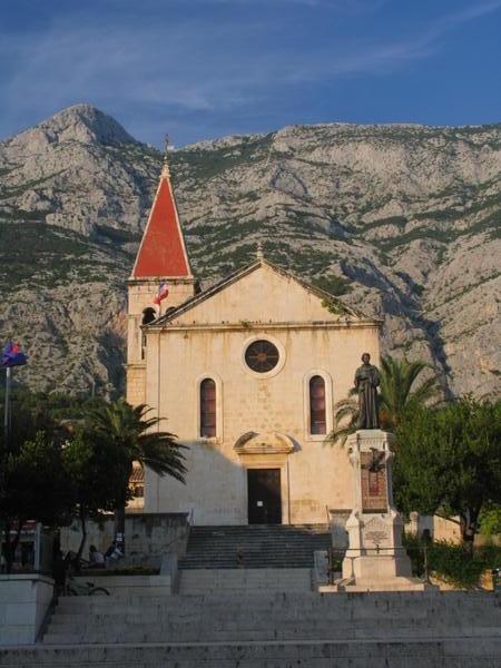 Makarska square and church - the extent of the sights we saw there