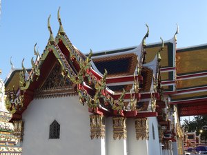 mur d'un temple à bangkok