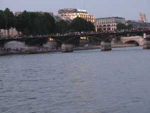 The banks and bridges of the Seine were packed!