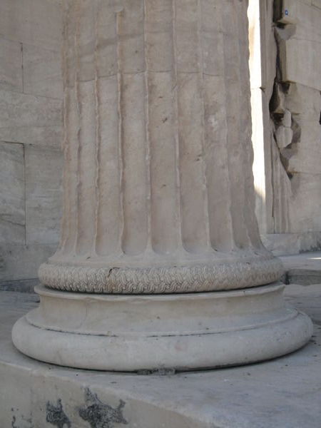 The columns were beautifully carved