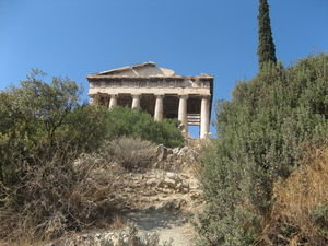 The temple of Hephaistos 