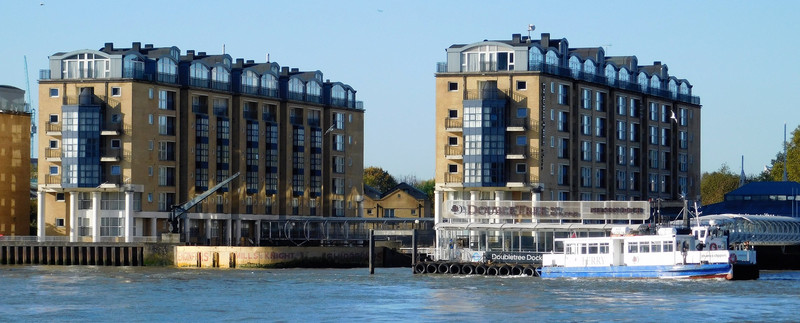 Doubltree Hotel and water taxi